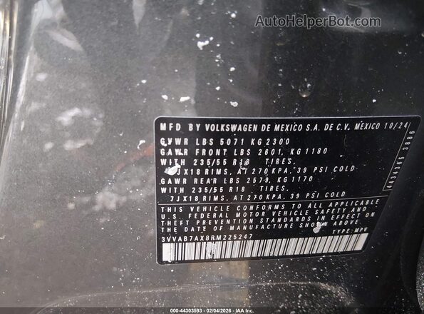 3VVAB7AX8RM225247 2024 VOLKSWAGEN TIGUAN Gray Widok komory silnika