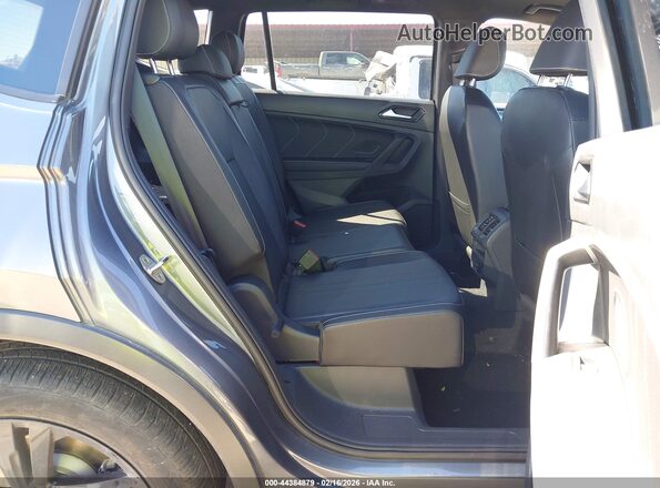 3VVCB7AX4PM118332 2023 VOLKSWAGEN TIGUAN Gray 