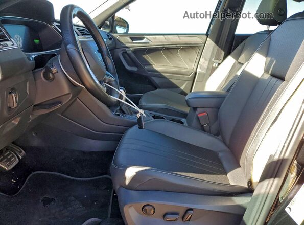 3VVCB7AX6PM022573 2023 VOLKSWAGEN TIGUAN Black 
