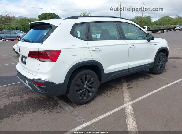 3VVCX7B21NM017928 2022 VOLKSWAGEN TAOS White Tył prawy