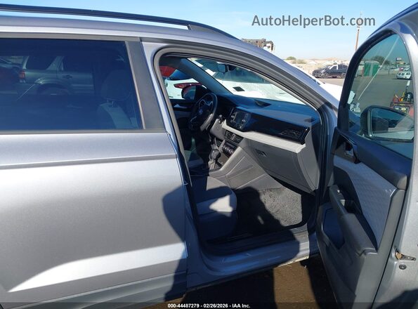 3VVCX7B24PM331284 2023 VOLKSWAGEN TAOS Silver Vista interior delantera