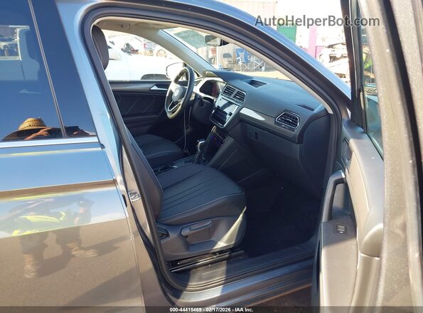 3VVNB7AX0RM052101 2024 VOLKSWAGEN TIGUAN Turquoise 