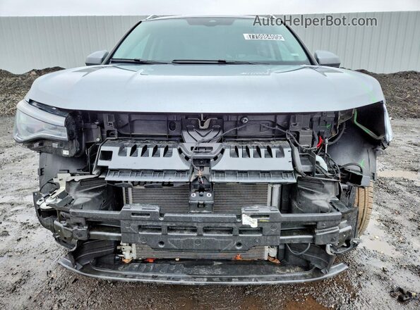 3VVSC7B20SM034996 2025 VOLKSWAGEN TAOS Silver Widok z przodu