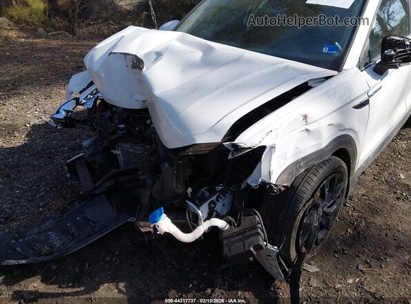 3VVSX7B24RM001630 2024 VOLKSWAGEN TAOS Белый Вид спереди