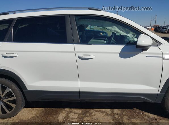 3VVSX7B25PM346808 2023 VOLKSWAGEN TAOS White Սալոնի 360 աստիճան տեսք