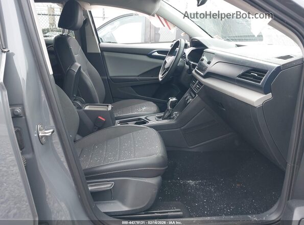 3VVSX7B27PM333302 2023 VOLKSWAGEN TAOS Серый Вид салона спереди