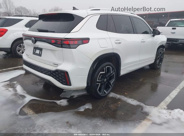 3VVUW7RM7TM025558 2026 VOLKSWAGEN TIGUAN White 