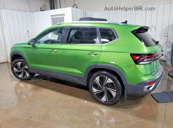 3VVVC7B28SM049503 2025 VOLKSWAGEN TAOS Green 