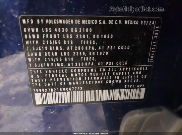3VVVX7B21RM067792 2024 VOLKSWAGEN TAOS Blue Widok komory silnika