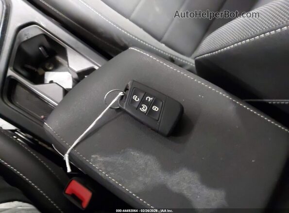 3VVVX7B21RM067792 2024 VOLKSWAGEN TAOS Blue Widok deski rozdzielczej