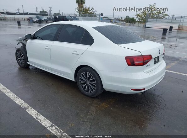 3VW2B7AJ4HM322519 2017 VOLKSWAGEN JETTA White 