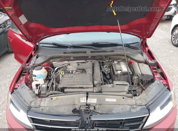 3VW2B7AJ9JM206951 2018 VOLKSWAGEN JETTA Red Widok z tyłu
