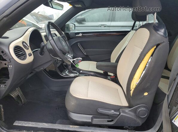 3VW5DAAT4KM510566 2019 VOLKSWAGEN BEETLE Black 