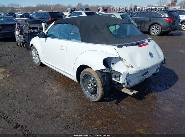 3VW5DAAT9JM512098 2018 VOLKSWAGEN BEETLE White 