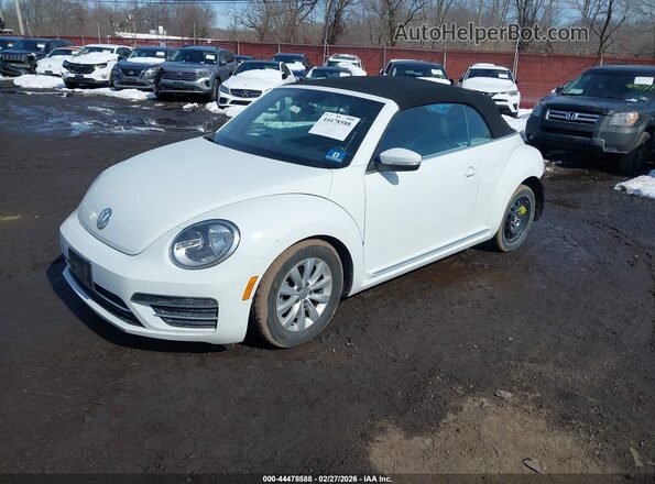 3VW5DAAT9JM512098 2018 VOLKSWAGEN BEETLE White 