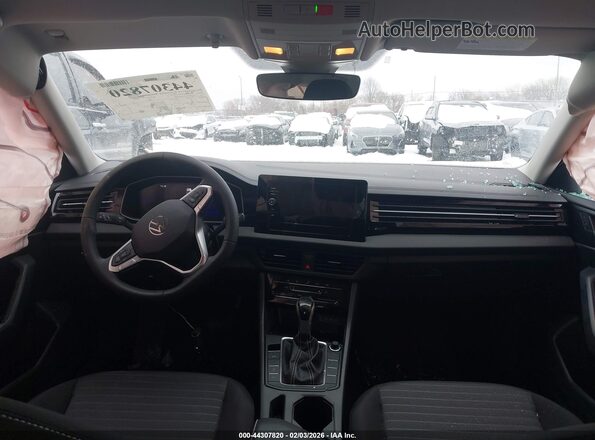 3VW5W7BU2TM004594 2026 VOLKSWAGEN JETTA Gray წინა სალონის ხედი