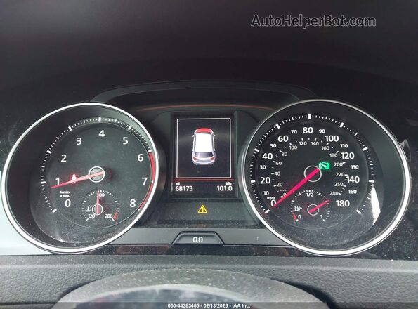 3VW6T7AU2MM001372 2021 VOLKSWAGEN GOLF Red 