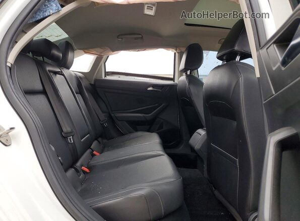 3VWC57BU0KM124712 2019 VOLKSWAGEN JETTA White 