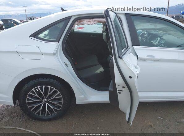 3VWC57BU0MM044958 2021 VOLKSWAGEN JETTA White VIN sticker view