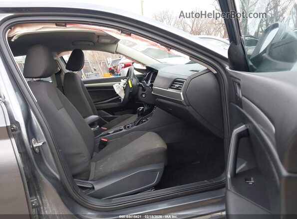 3VWC57BU1MM090895 2021 VOLKSWAGEN JETTA Gray Front interior view