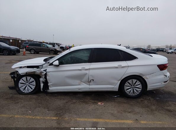3VWC57BU3KM157722 2019 VOLKSWAGEN JETTA White 