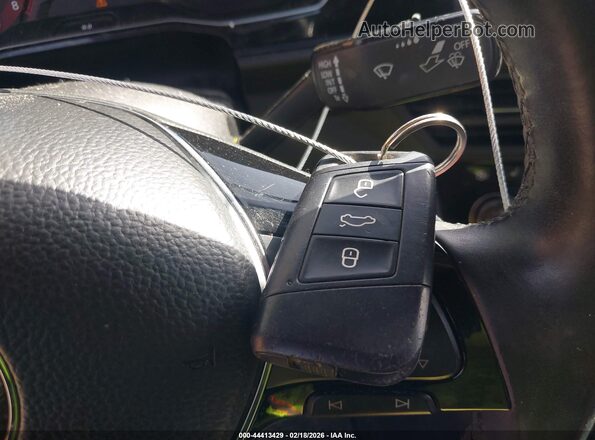 3VWC57BU8KM067014 2019 VOLKSWAGEN JETTA Red 