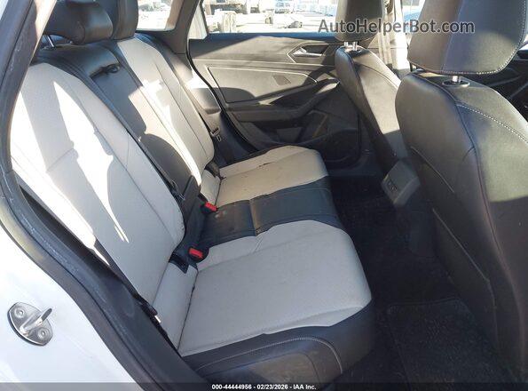3VWC57BUXKM162870 2019 VOLKSWAGEN JETTA Белый 