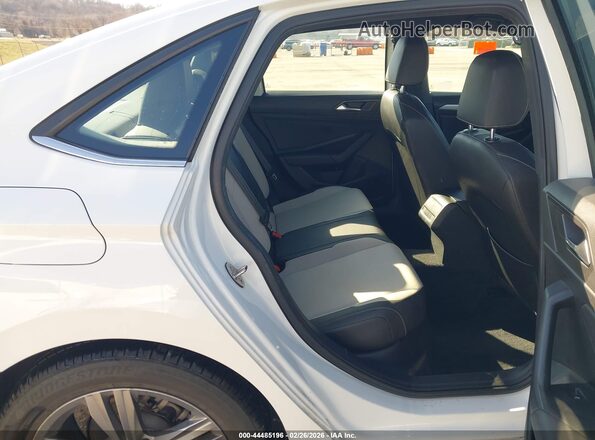 3VWCB7BU8LM037098 2020 VOLKSWAGEN JETTA White Widok naklejki z numerem VIN