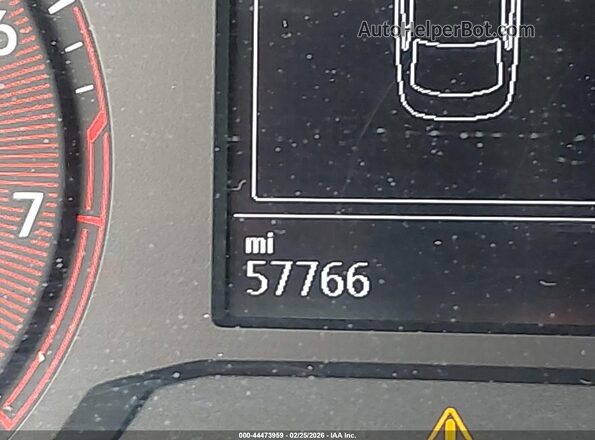 3VWCB7BU9KM169768 2019 VOLKSWAGEN JETTA Красный 