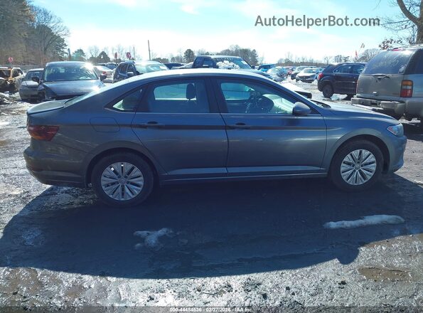 3VWCB7BU9KM272592 2019 VOLKSWAGEN JETTA Gray 