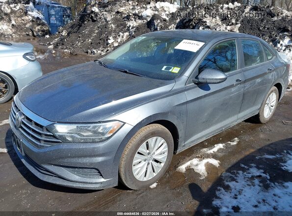 3VWCB7BU9KM272592 2019 VOLKSWAGEN JETTA Gray 