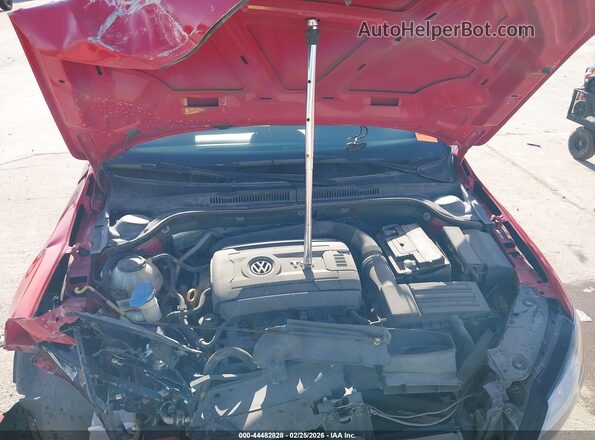 3VWD17AJXJM236679 2018 VOLKSWAGEN JETTA Красный Вид сзади
