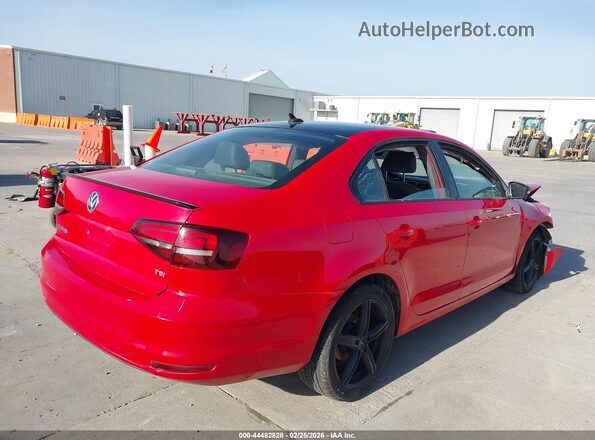 3VWD17AJXJM236679 2018 VOLKSWAGEN JETTA Красный Задняя правая четверть