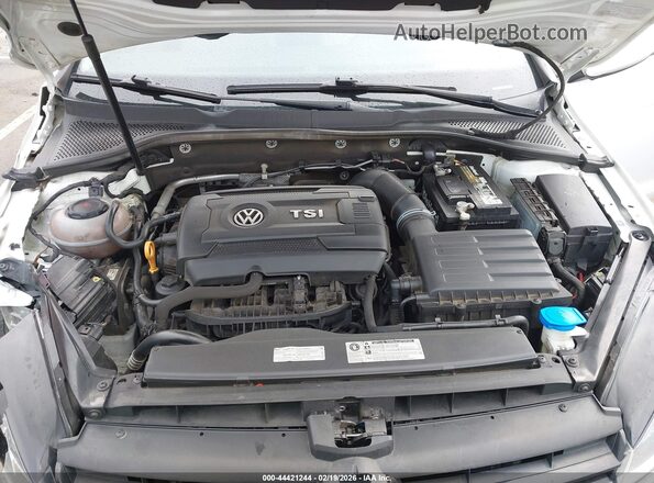 3VWD17AU3JM752795 2018 VOLKSWAGEN GOLF White 
