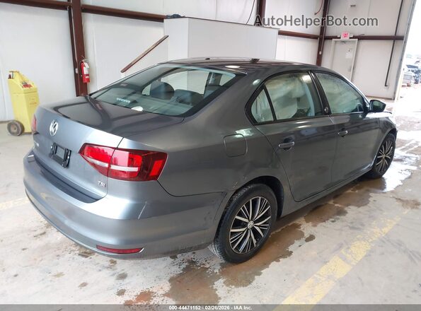 3VWDB7AJ2JM214673 2018 VOLKSWAGEN JETTA Gray 