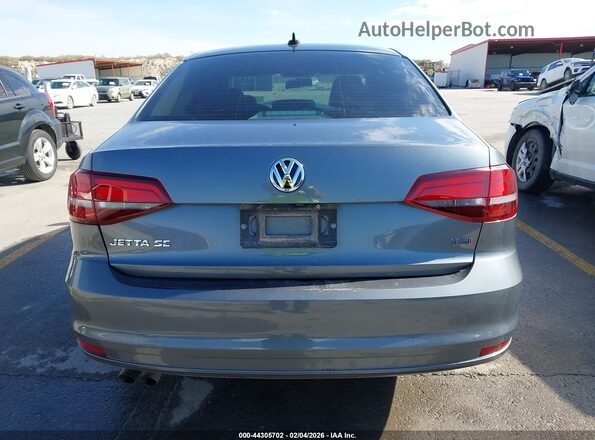 3VWDB7AJ8JM219831 2018 VOLKSWAGEN JETTA Серый 