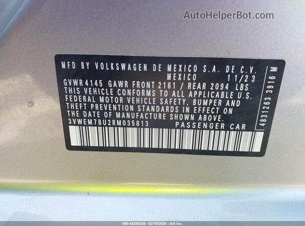 3VWEM7BU2RM035813 2024 VOLKSWAGEN JETTA Gray Vista del compartimento del motor