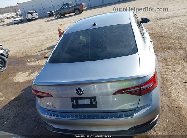 3VWEM7BU2RM035813 2024 VOLKSWAGEN JETTA Gray 
