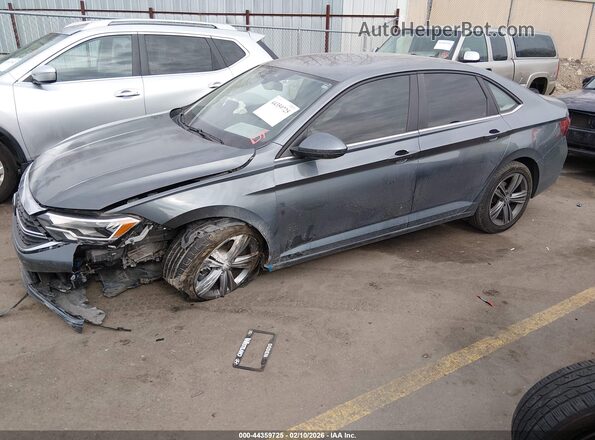 3VWEM7BU5RM073956 2024 VOLKSWAGEN JETTA Silver Передня ліва чверть