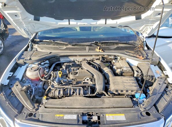 3VWEM7BU9NM020459 2022 VOLKSWAGEN JETTA White Սալոնի հետևի տեսք