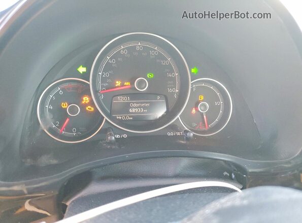 3VWFD7AT0JM703559 2018 VOLKSWAGEN BEETLE Black 
