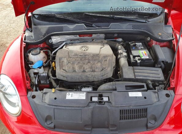 3VWFD7AT3KM719062 2019 VOLKSWAGEN BEETLE Red 