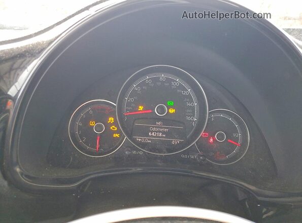 3VWFD7AT4JM701362 2018 VOLKSWAGEN BEETLE Green 