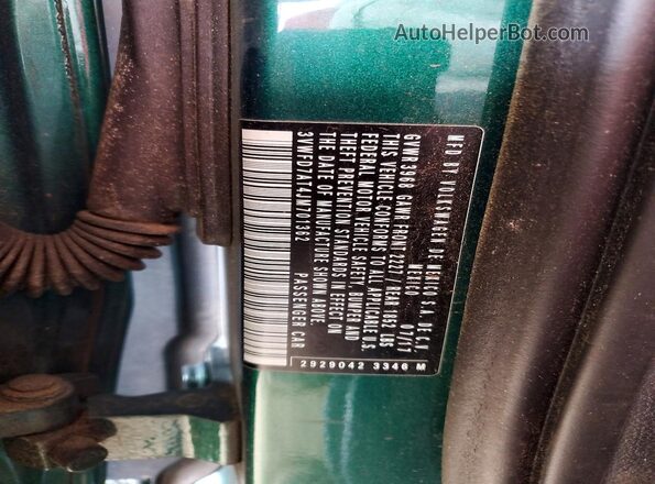 3VWFD7AT4JM701362 2018 VOLKSWAGEN BEETLE Green 