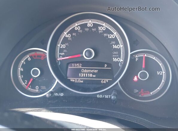 3VWFD7AT4JM709722 2018 VOLKSWAGEN BEETLE Blue Հետևի նստատեղերի տեսք