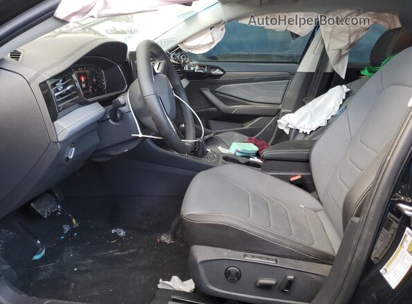 3VWGX7BU6SM091775 2025 VOLKSWAGEN JETTA Black წინა სალონის ხედი