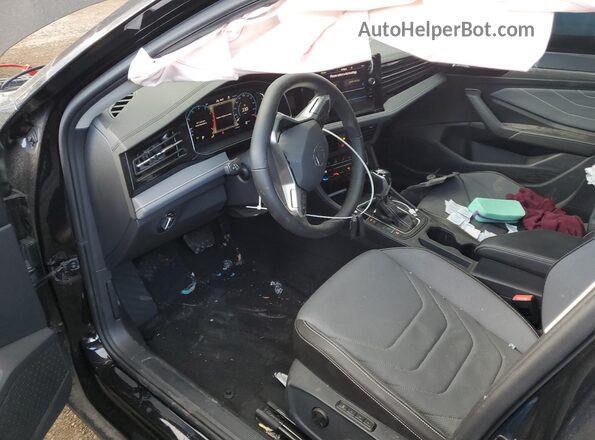 3VWGX7BU6SM091775 2025 VOLKSWAGEN JETTA Black წინა პანელის ხედი