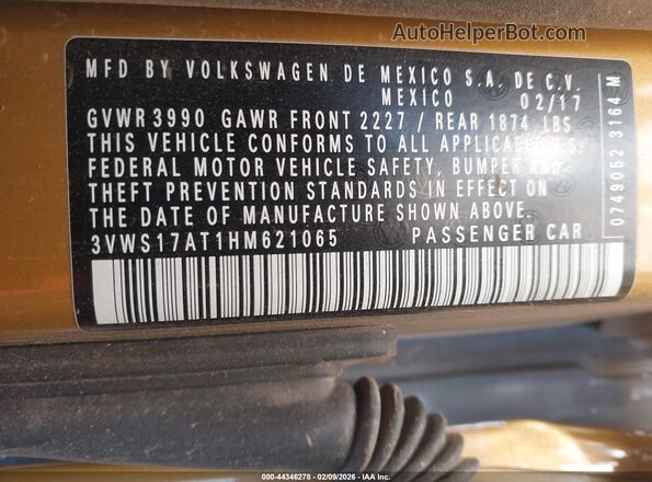 3VWS17AT1HM621065 2017 VOLKSWAGEN BEETLE Orange 