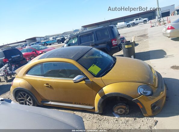 3VWS17AT1HM621065 2017 VOLKSWAGEN BEETLE Orange 