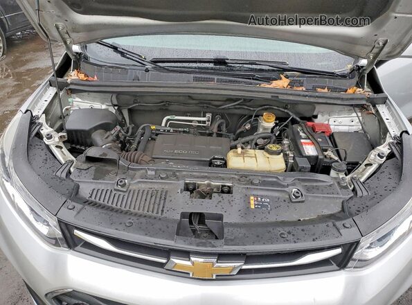 3GNCJNSB7JL387423 2018 CHEVROLET TRAX Silver 